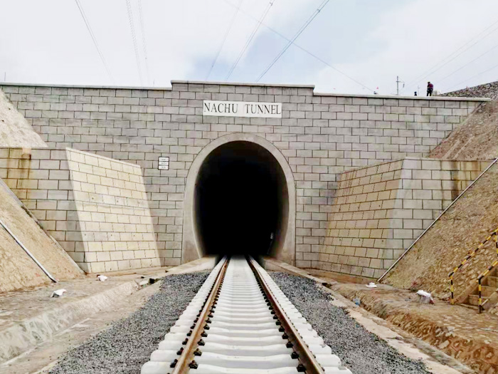 肯尼亚内马铁路3号隧道